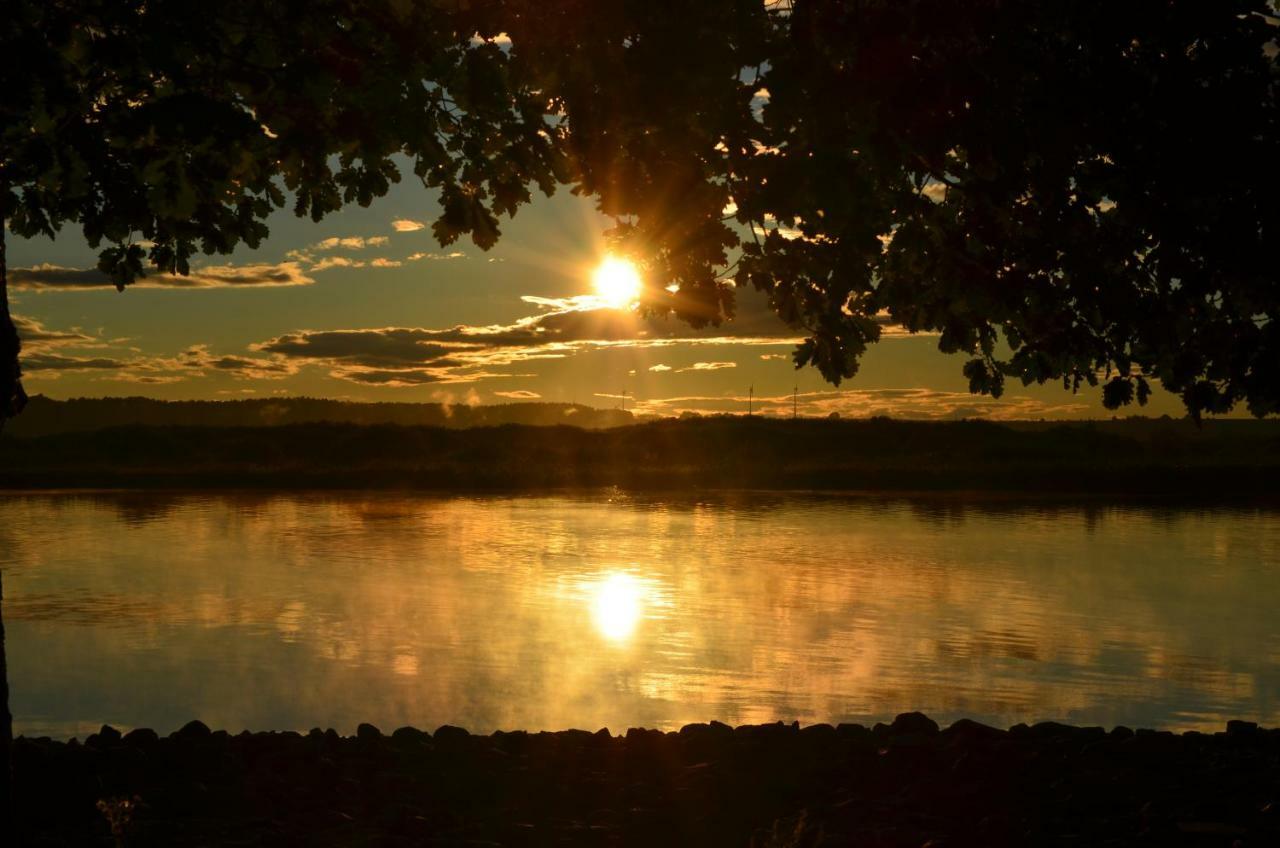 Domek Nad Odra Грифино Екстериор снимка